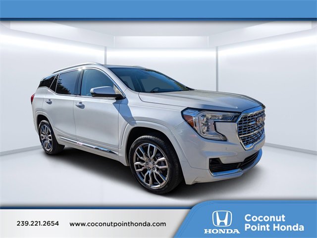 Used 2023 GMC Terrain Denali