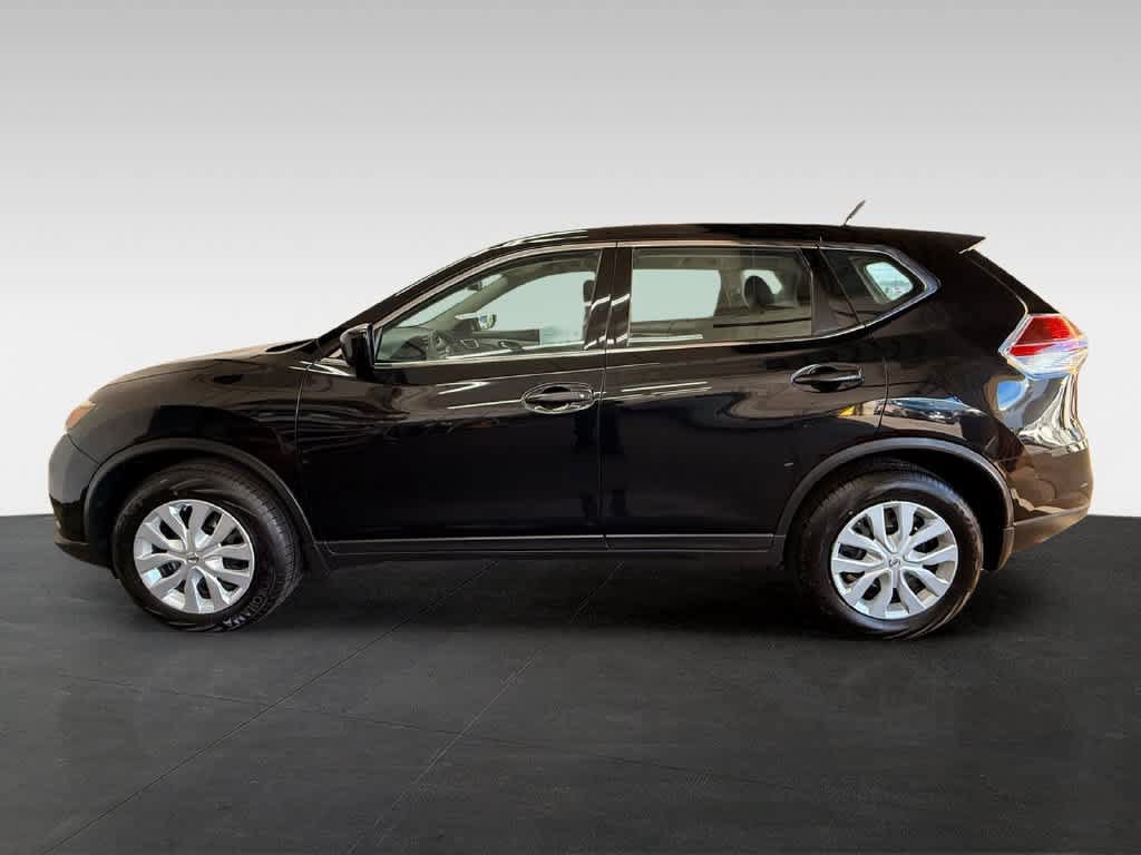 Used 2016 Nissan Rogue S FWD image 3