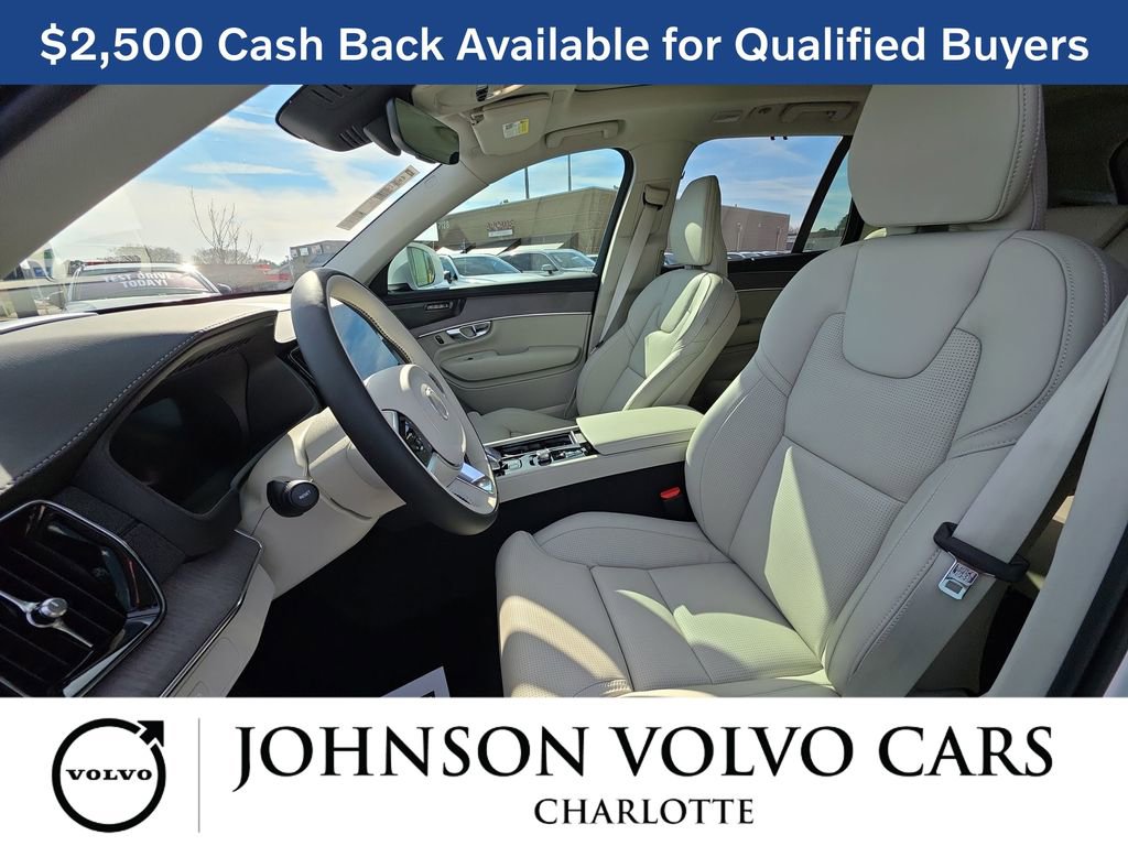 New 2026 Volvo XC90 B6 Ultra w/ Protection Package image 17