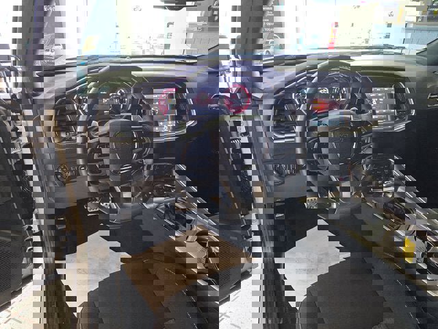 Used 2021 Dodge Challenger SRT Hellcat image 12