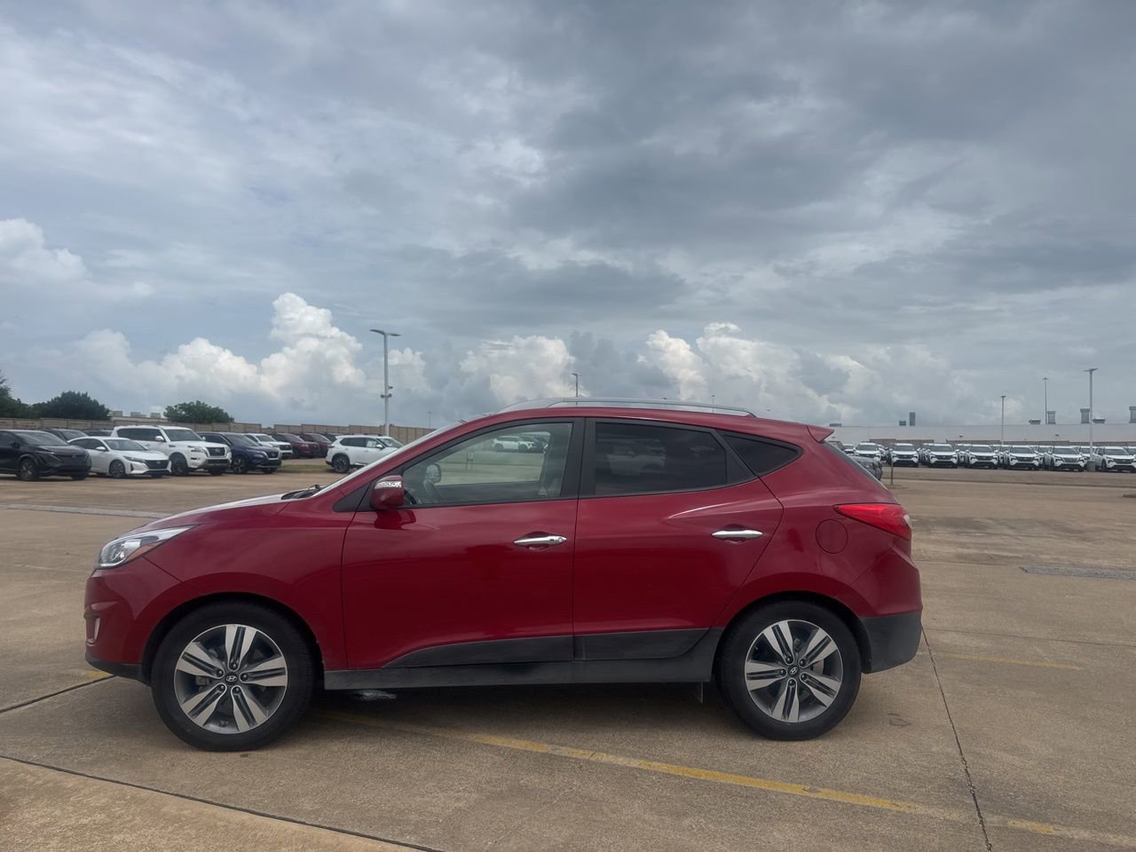 Used 2015 Hyundai Tucson Limited w/ Option Group 03 FWD image 11