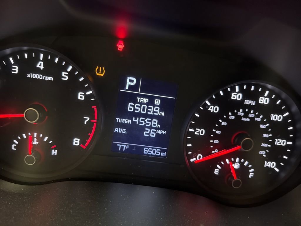 Used 2023 Kia Rio LX image 2