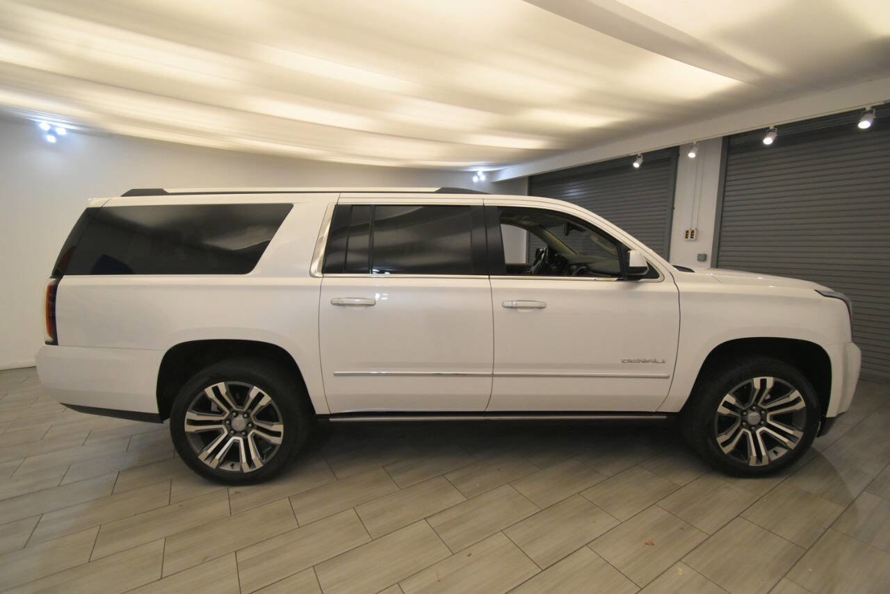Used 2019 GMC Yukon XL Denali w/ Denali Ultimate Package image 6