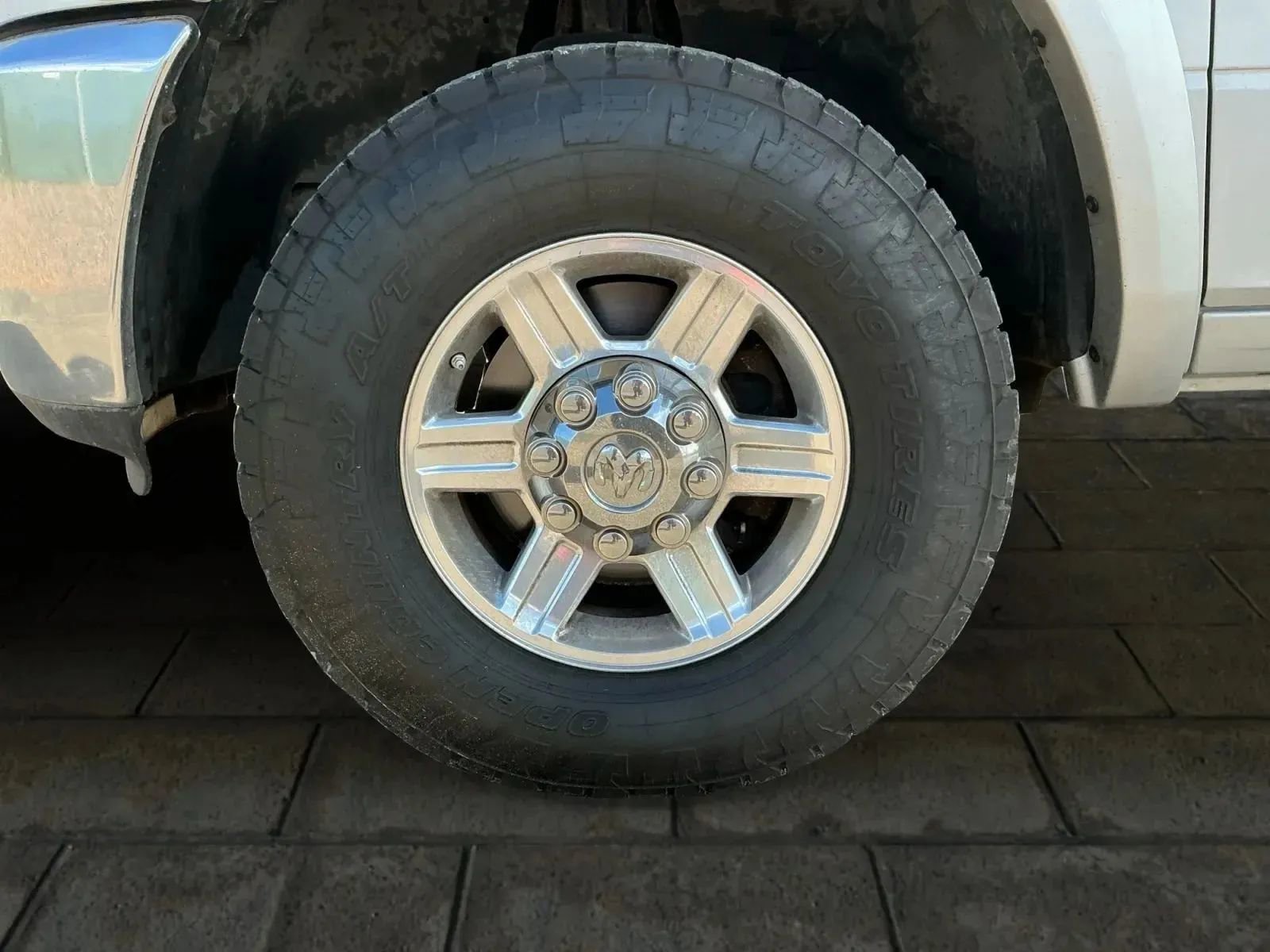 Used 2013 RAM 2500 Laramie image 24