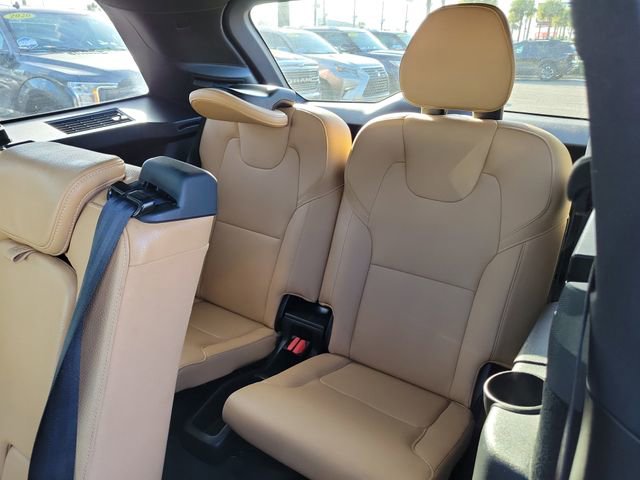 Used 2018 Volvo XC90 T5 Momentum image 8
