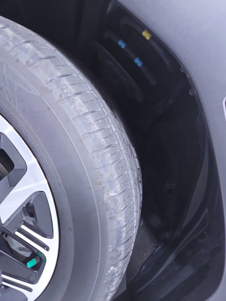 Certified 2025 Subaru Forester w/ Convenience Package #2 image 28