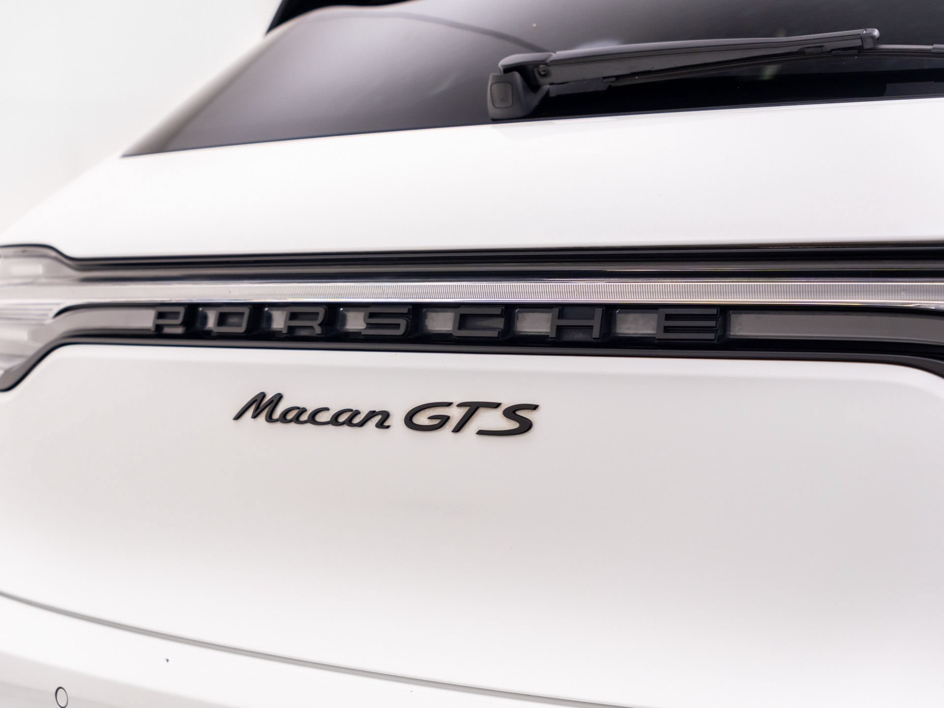 Used 2023 Porsche Macan GTS AWD/4WD image 39