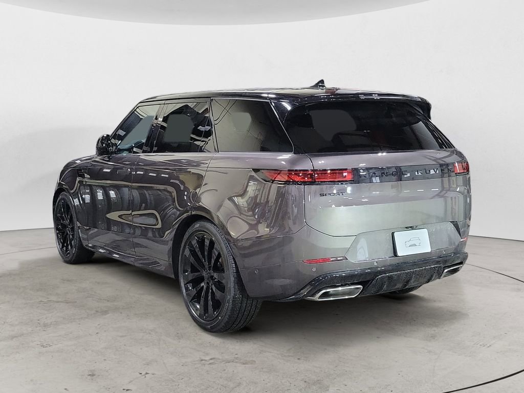New 2026 Land Rover Range Rover Sport Dynamic SE image 3