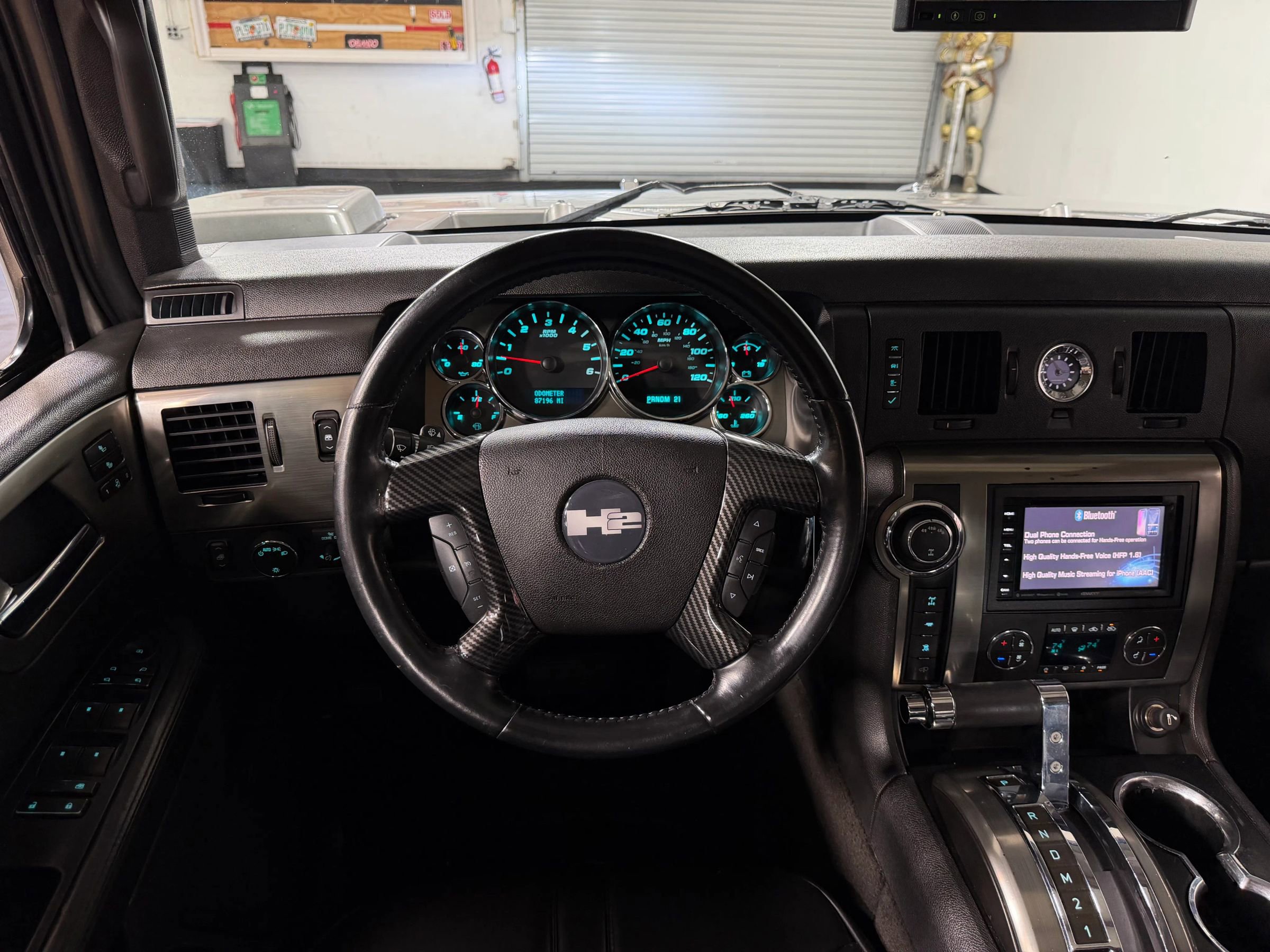 Used 2008 HUMMER H2 Luxury image 25