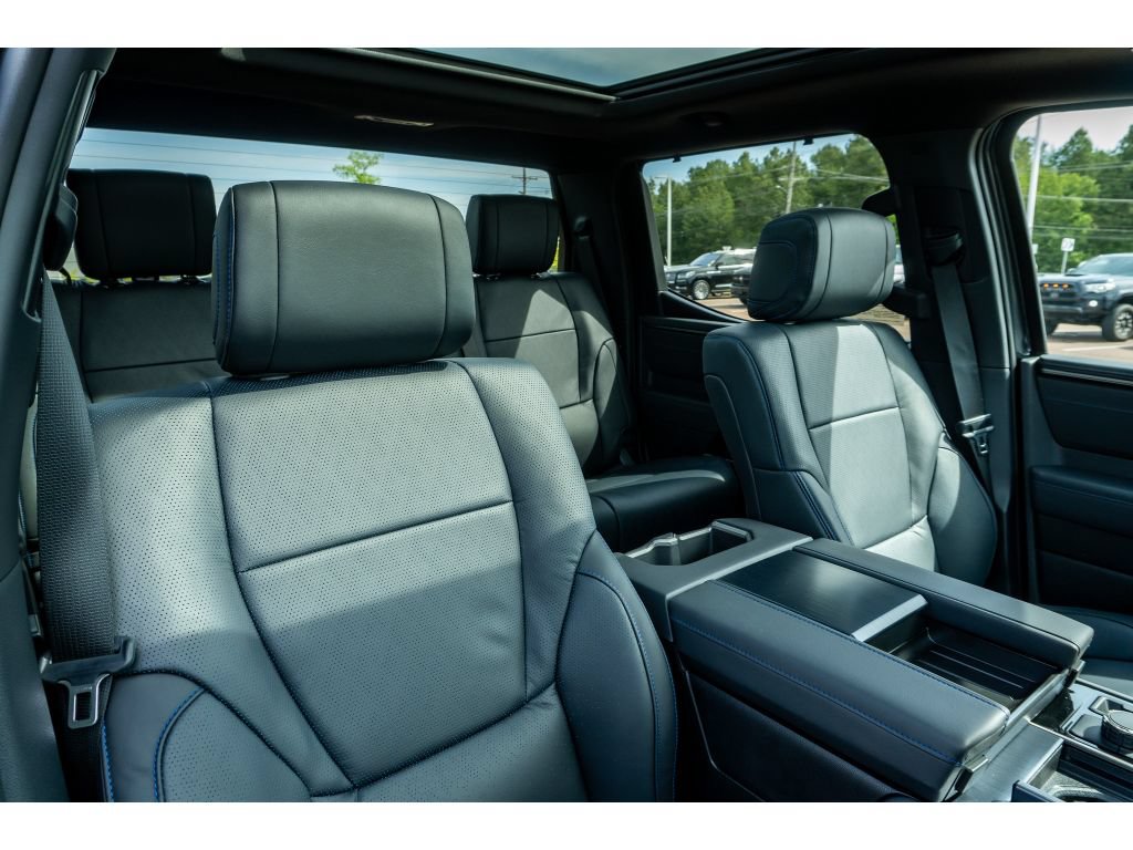Used 2026 Toyota Tundra Platinum AWD/4WD image 19