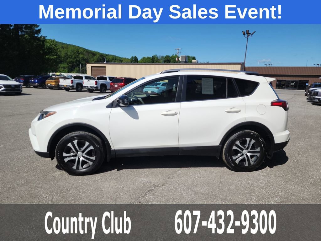 Used 2018 Toyota RAV4 LE w/ All Weather Liner Package AWD/4WD image 5