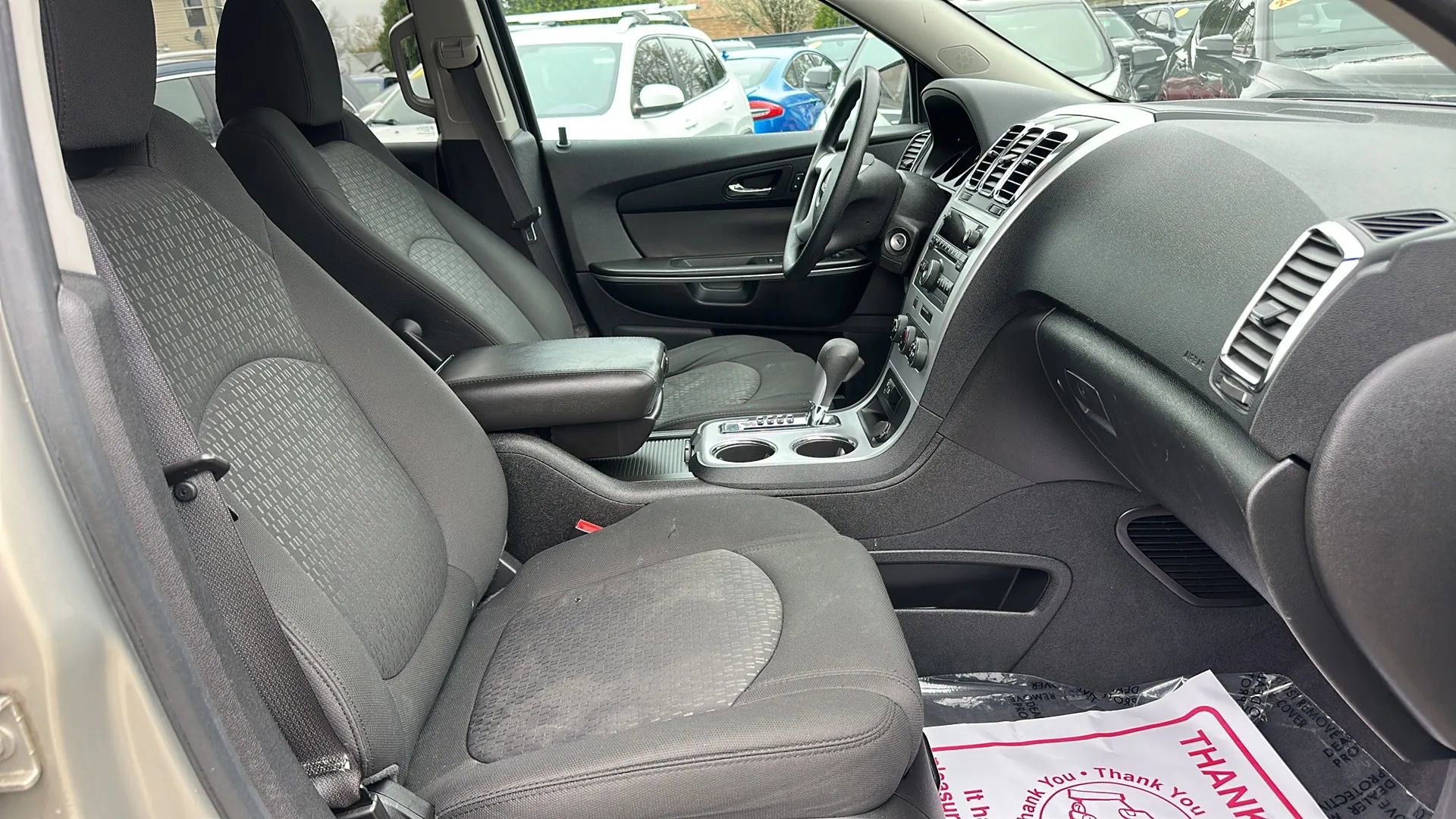 Used 2010 GMC Acadia SL image 18