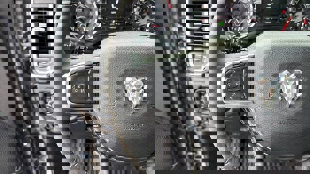 Certified 2025 RAM 1500 Big Horn image 16