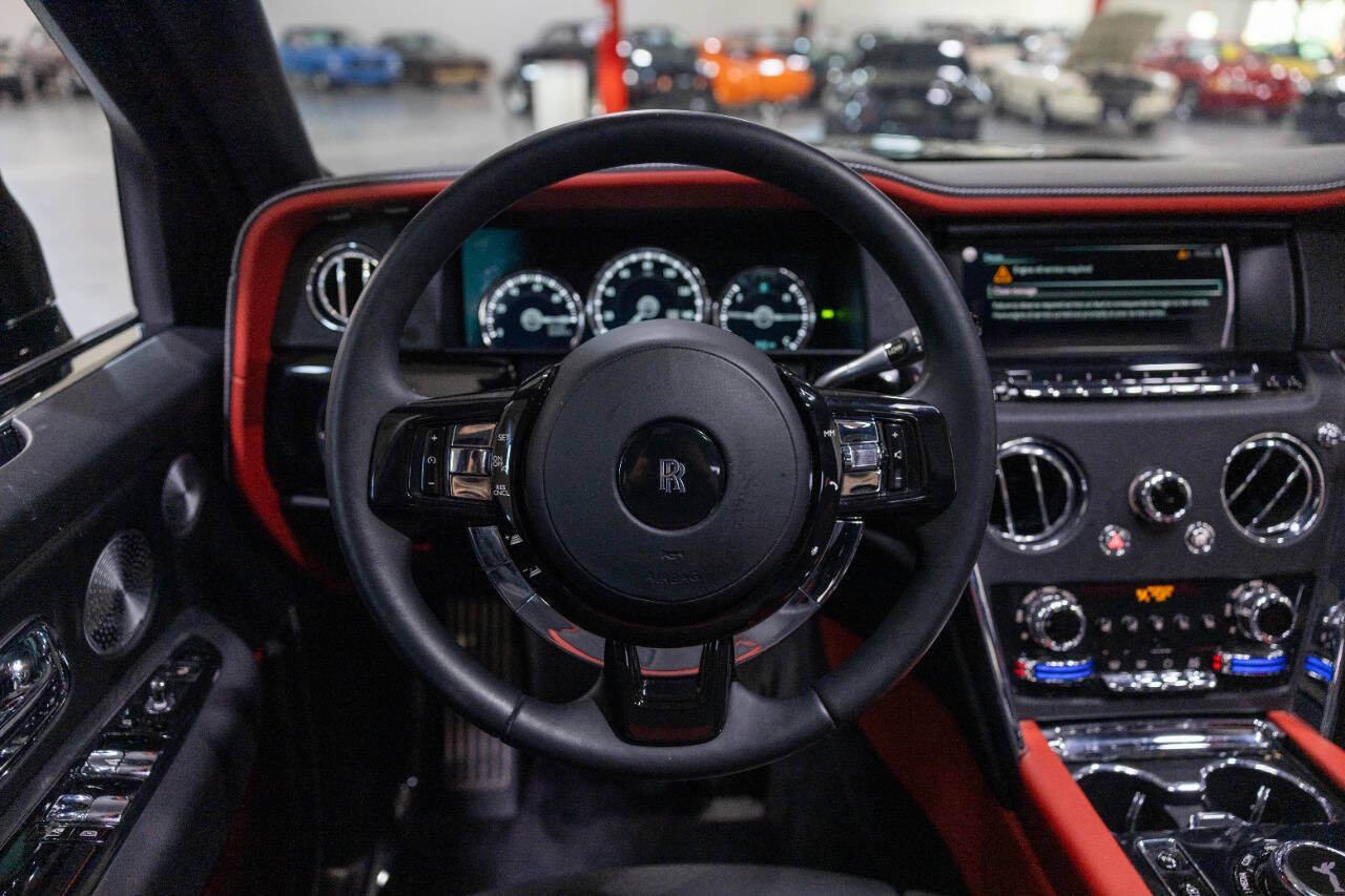 Used 2020 Rolls-Royce Cullinan AWD/4WD image 10
