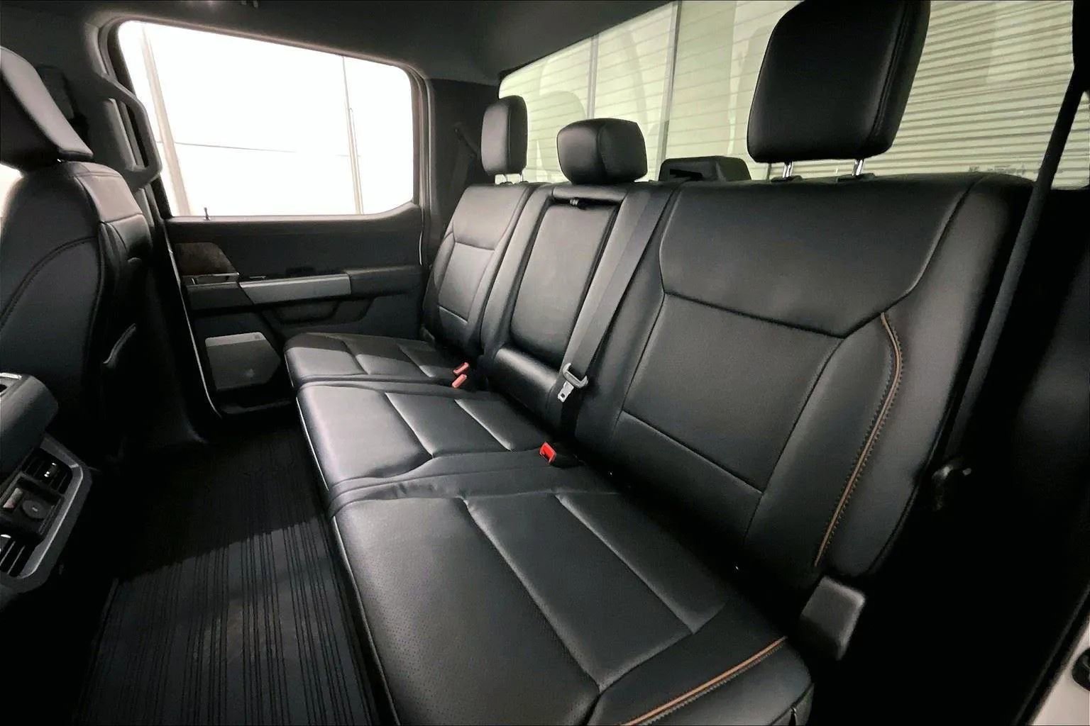 New 2026 Ford F350 Lariat image 25