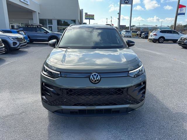 New 2026 Volkswagen Tiguan SE R-Line video 2