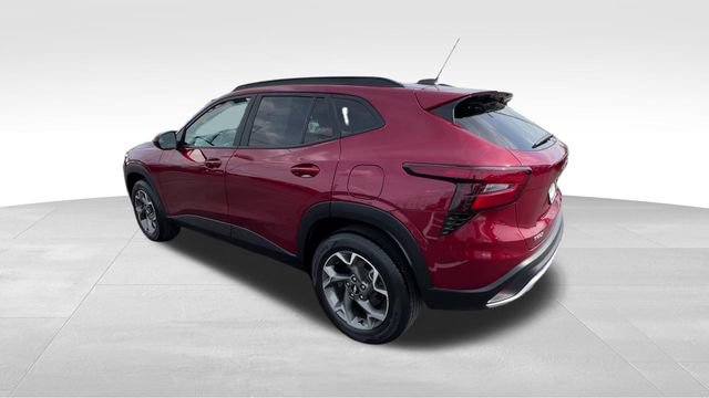 Certified 2024 Chevrolet Trax LT w/ Driver Confidence Package FWD image 4