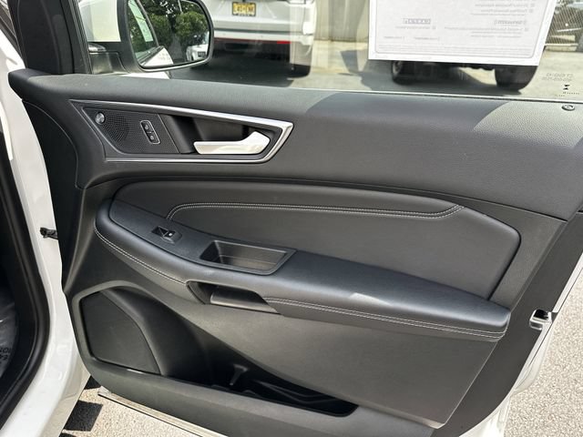 Certified 2023 Ford Edge Titanium AWD/4WD image 36