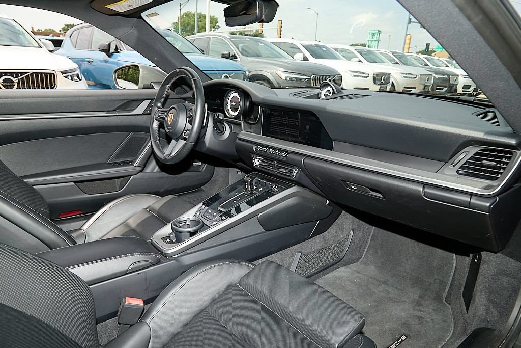 Used 2022 Porsche 911 Carrera 4S AWD/4WD image 26