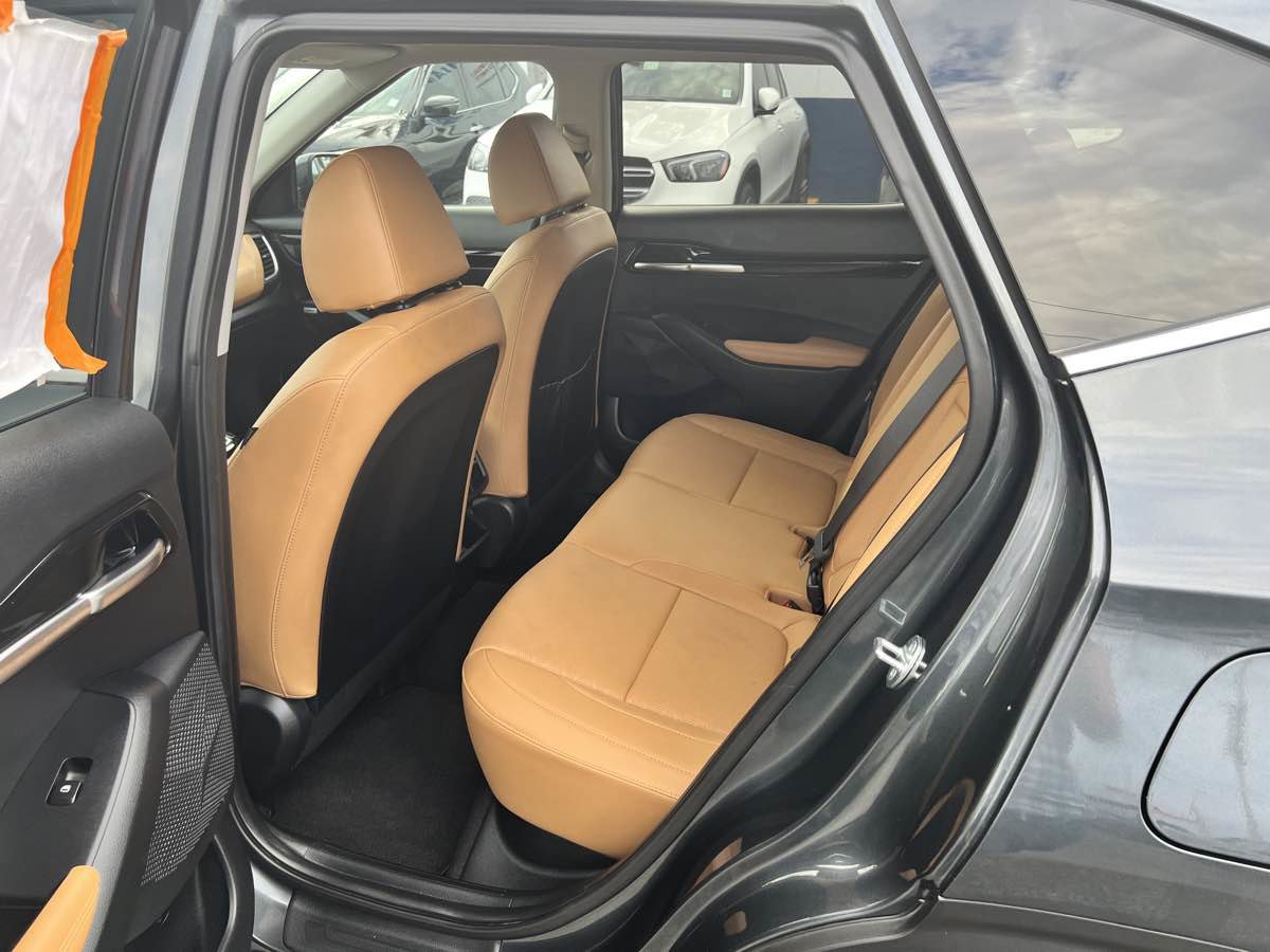 Used 2024 Kia Seltos SX image 11