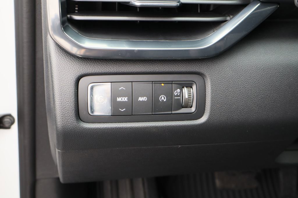 New 2026 GMC Acadia AT4 w/ Luxury Package AWD/4WD image 10