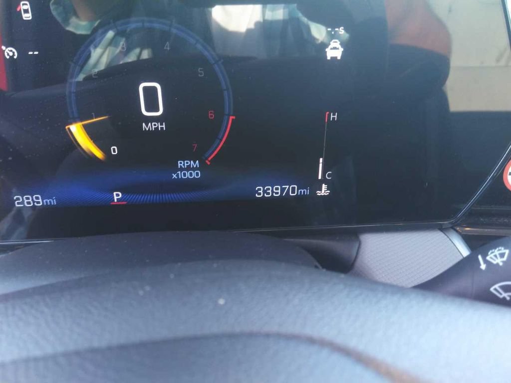Used 2025 Chevrolet TrailBlazer LT FWD image 8