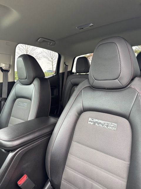 Used 2018 GMC Canyon All Terrain w/ Trailering Package image 13