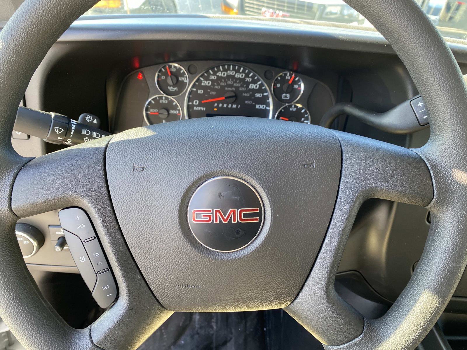 New 2025 GMC Savana 3500 w/ Power Convenience Package image 10