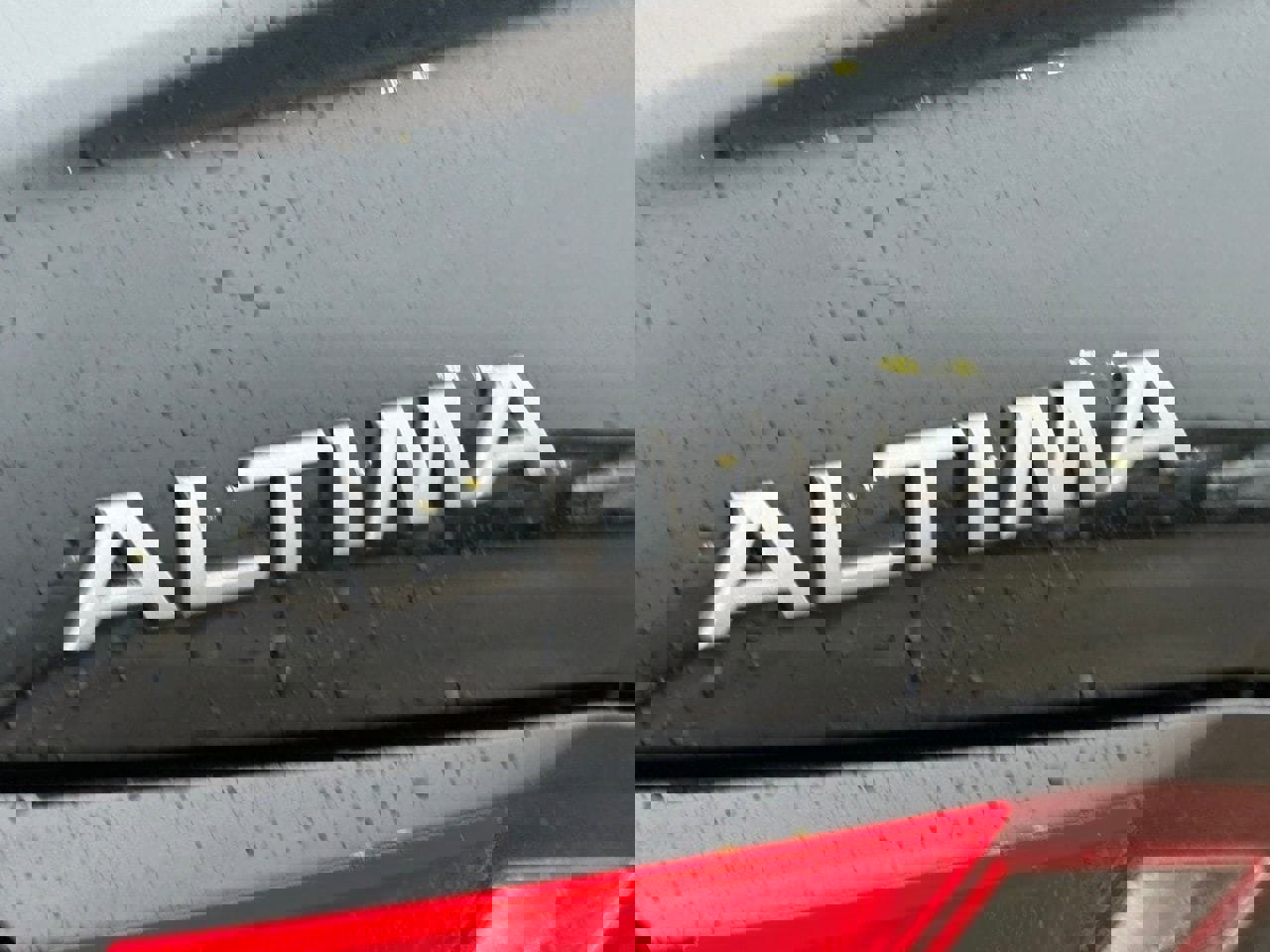 Certified 2025 Nissan Altima 2.5 SV FWD image 11