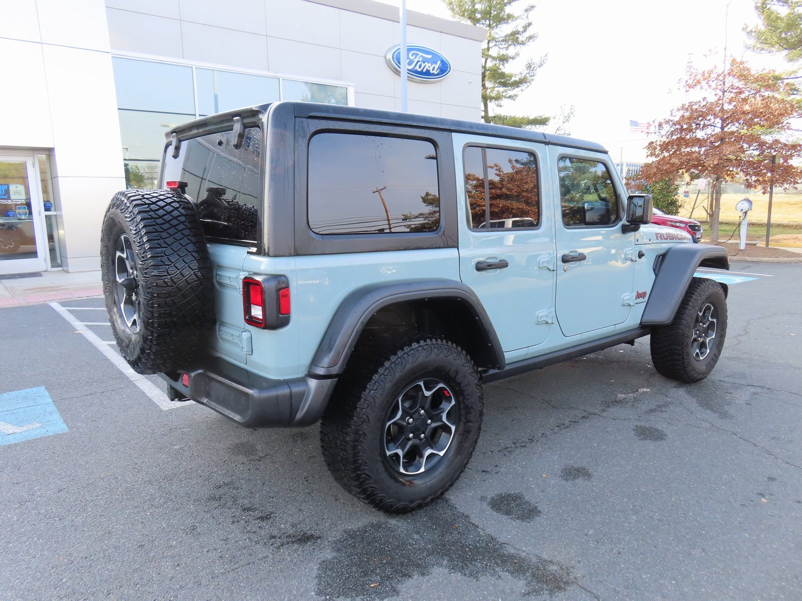 Used 2023 Jeep Wrangler Rubicon w/ Cold Weather Group image 7