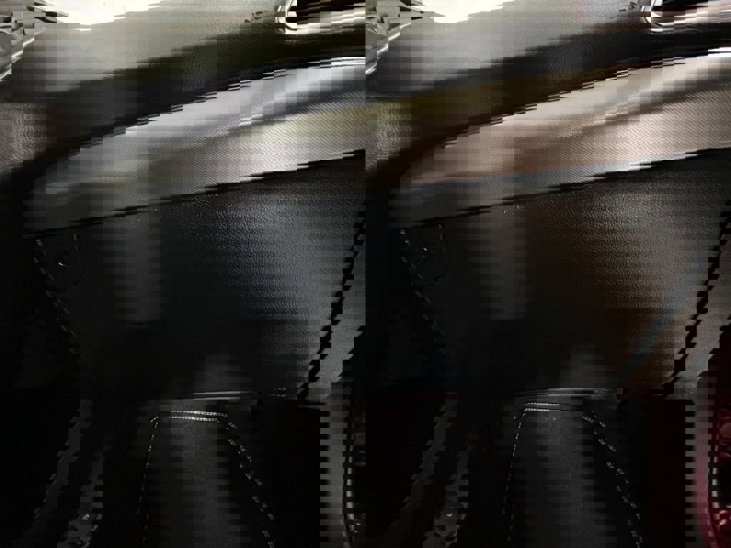 Used 2023 Ford Edge ST image 24