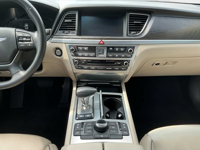 Used 2018 Genesis G80 5.0 Ultimate RWD image 12