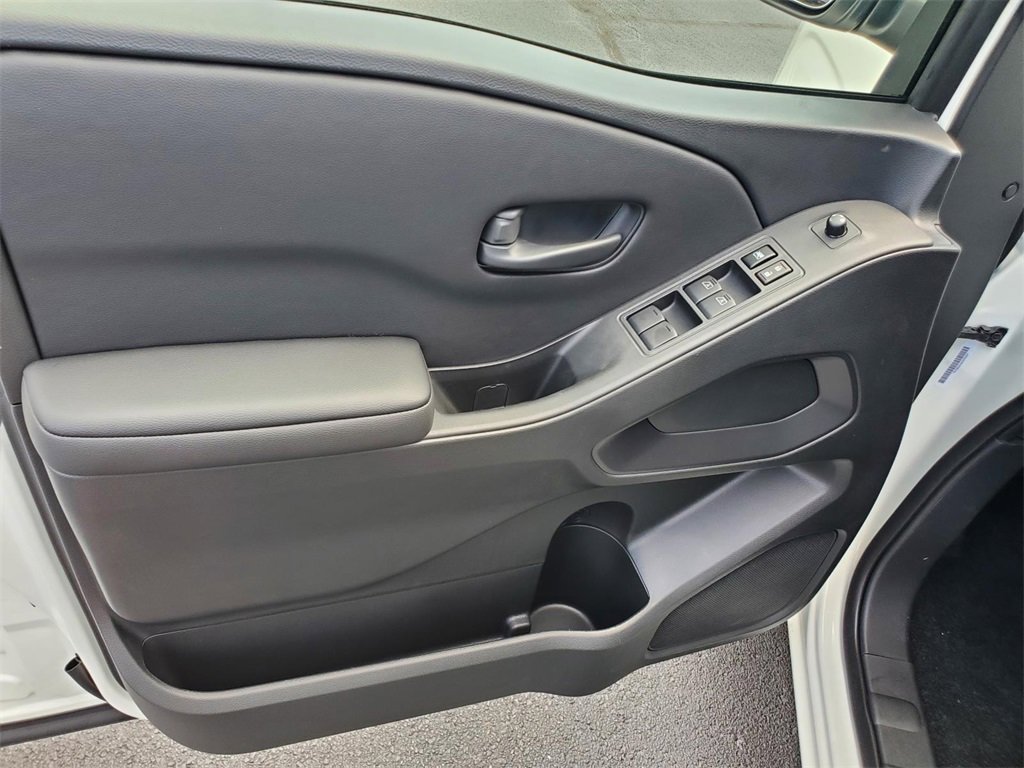 New 2026 Nissan Frontier SV image 13