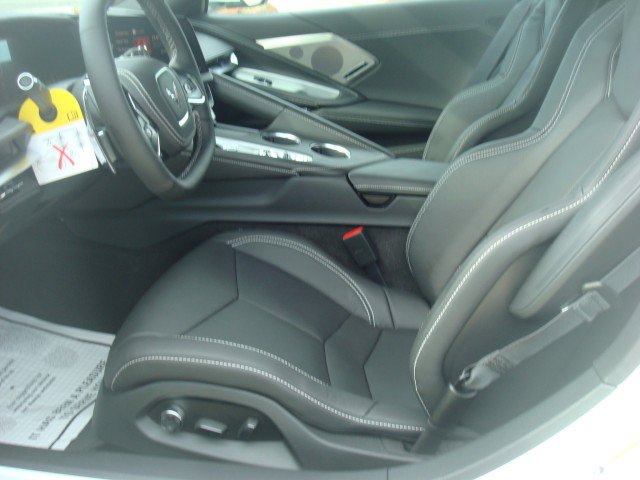 New 2027 Chevrolet Corvette Stingray Coupe w/ Z51 Performance Package RWD image 12