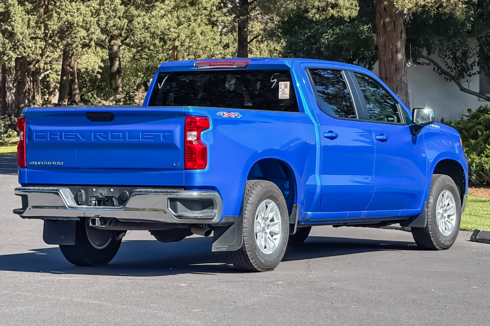 Used 2025 Chevrolet Silverado 1500 LT w/ Work Truck Package AWD/4WD image 4