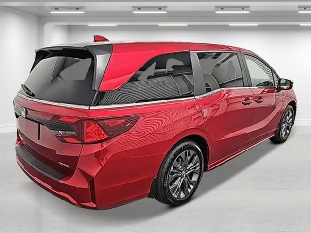 New 2026 Honda Odyssey Touring image 2
