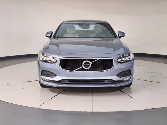 Used 2018 Volvo S90 T5 Momentum w/ Convenience Package FWD image 9