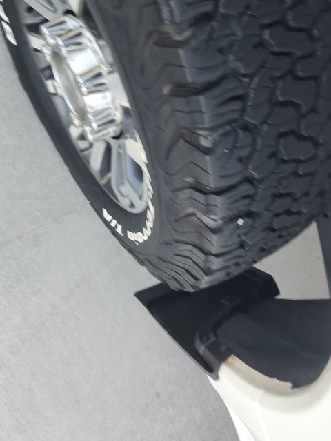 Used 2023 Jeep Wagoneer Series II AWD/4WD image 42