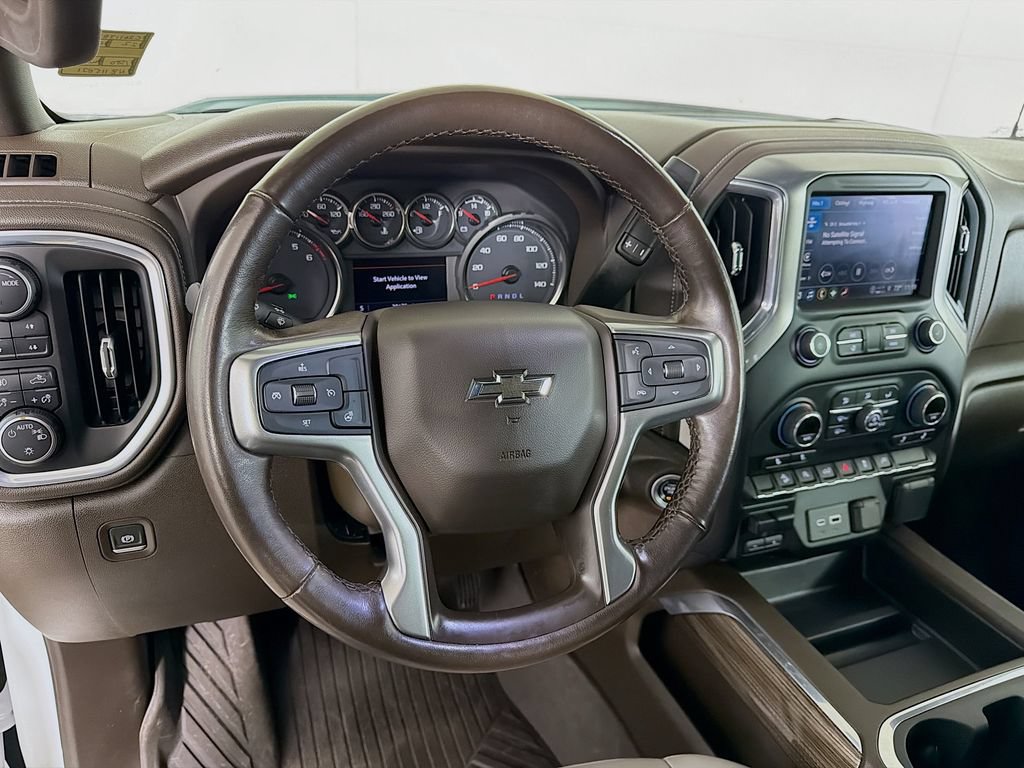 Used 2022 Chevrolet Silverado 1500 RST AWD/4WD image 13
