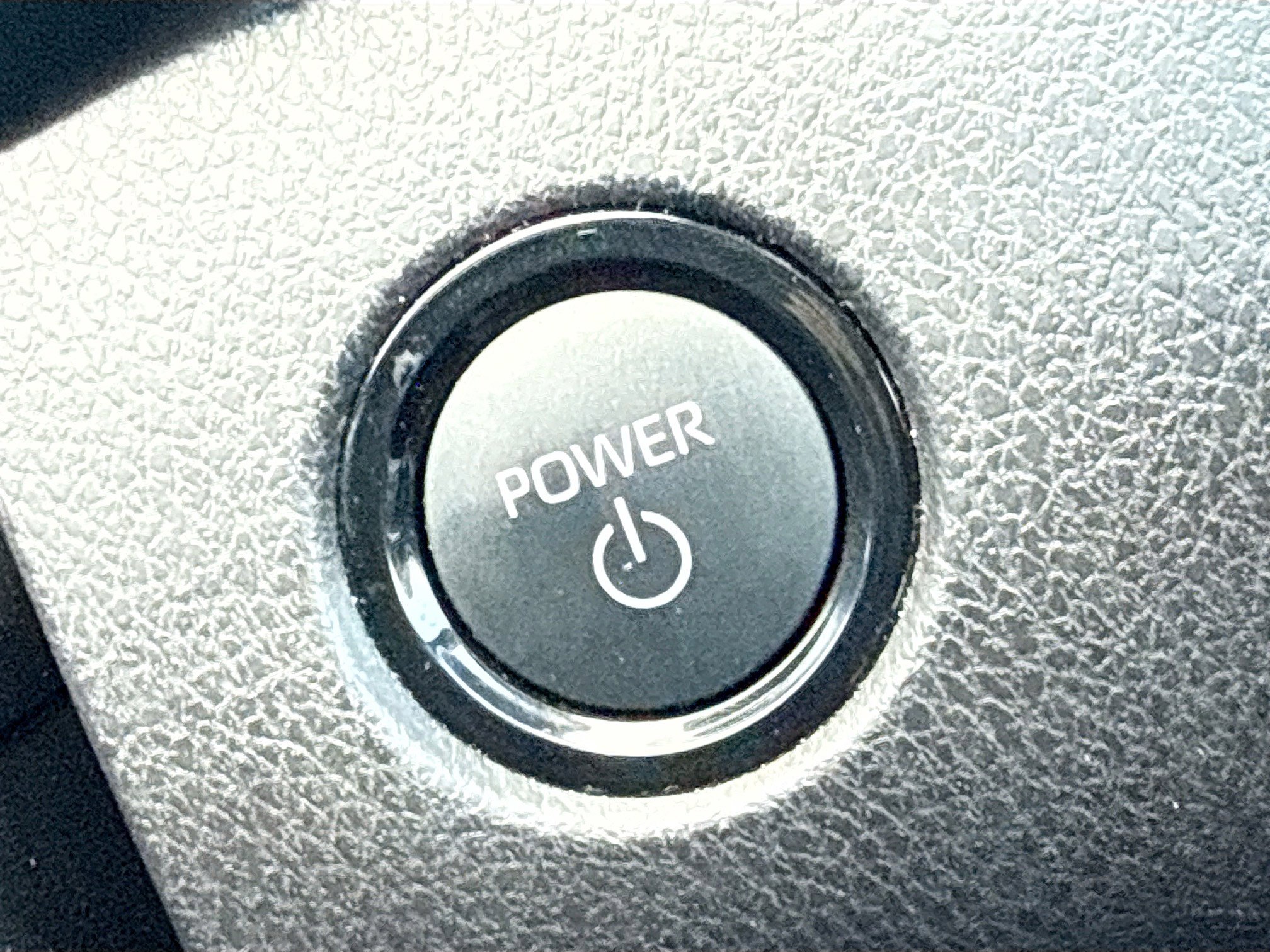 Used 2025 Toyota Camry SE image 34