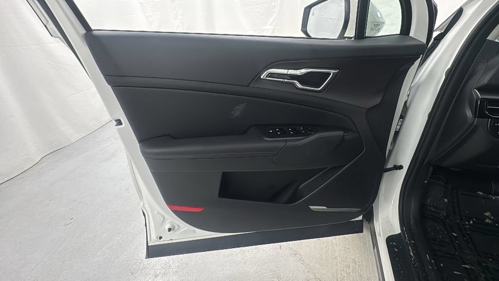 New 2026 Kia Sportage EX AWD/4WD image 19