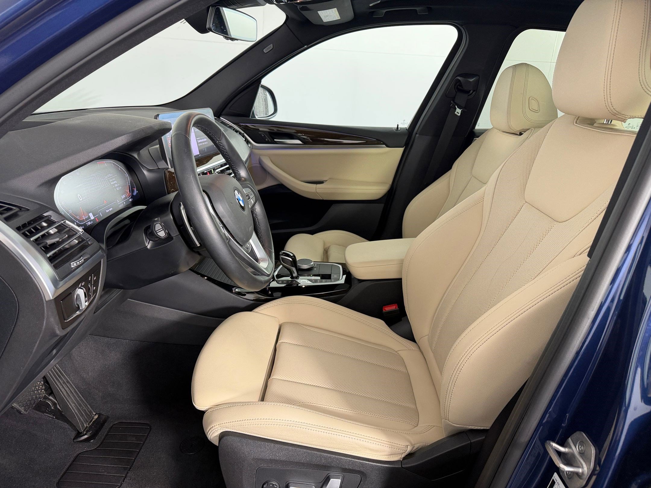 Certified 2023 BMW X3 sDrive30i w/ Premium Package image 5