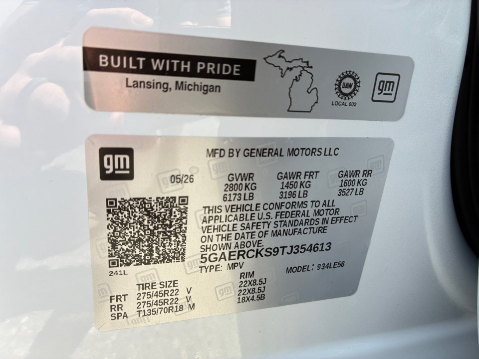 New 2026 Buick Enclave Avenir w/ Super Cruise Package FWD image 35