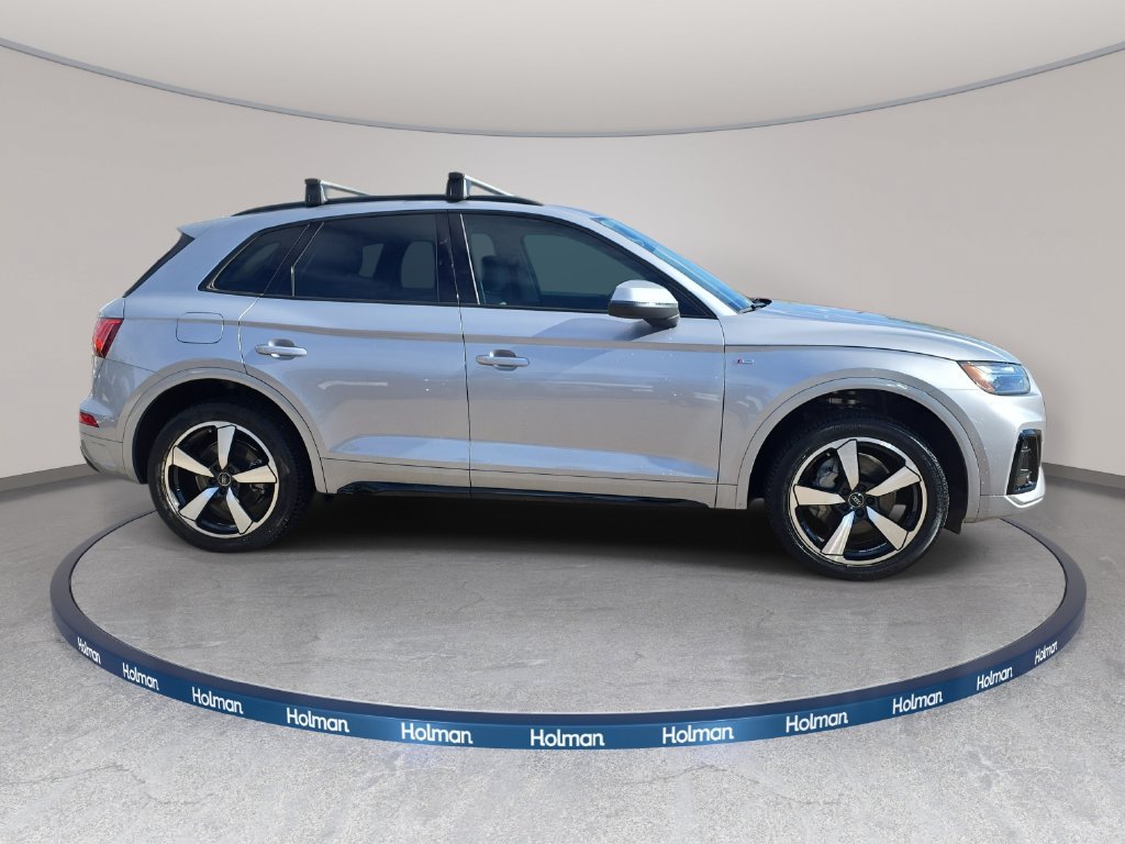 Used 2023 Audi Q5 2.0T Premium Plus w/ Premium Plus Package AWD/4WD image 5