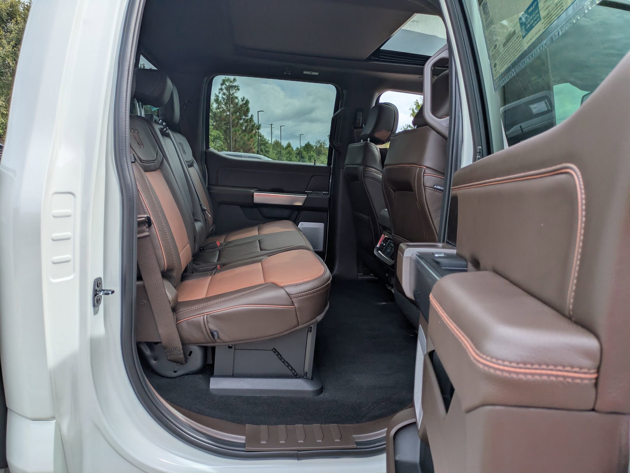New 2026 Ford F250 King Ranch w/ Chrome Package image 39