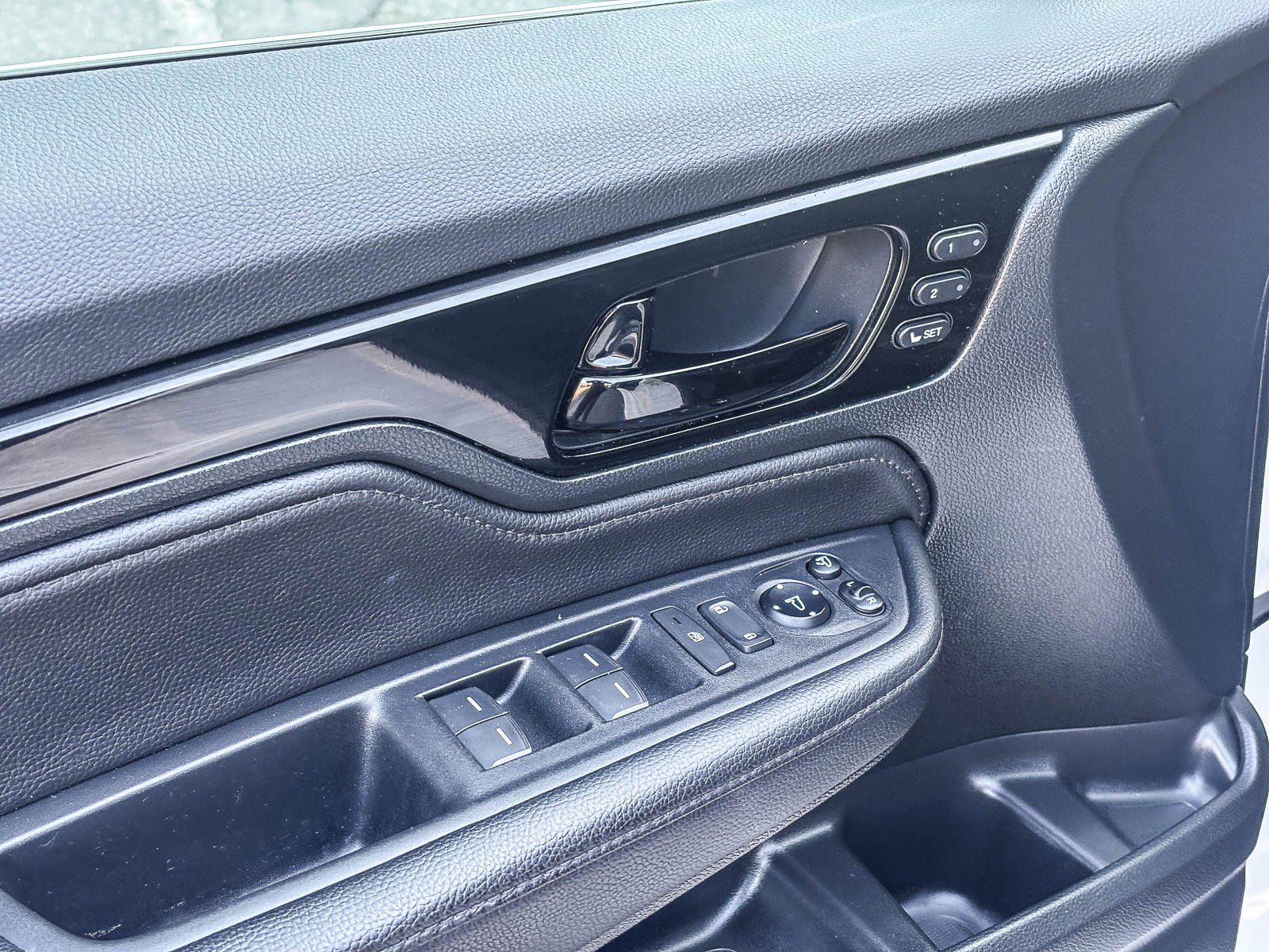Certified 2023 Honda Odyssey Elite image 22