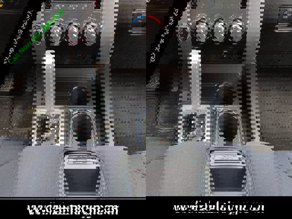 Used 2015 Toyota Tundra SR5 w/ TRD Off Road Package image 20