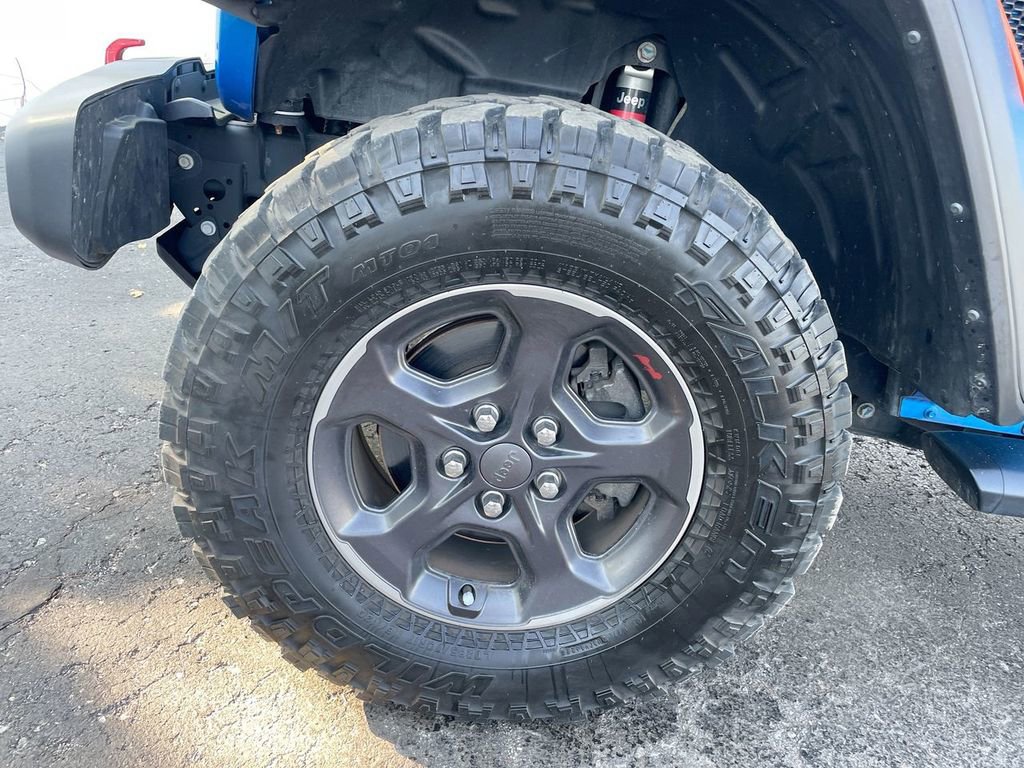 Used 2022 Jeep Gladiator Rubicon w/ LED Lighting Group image 21