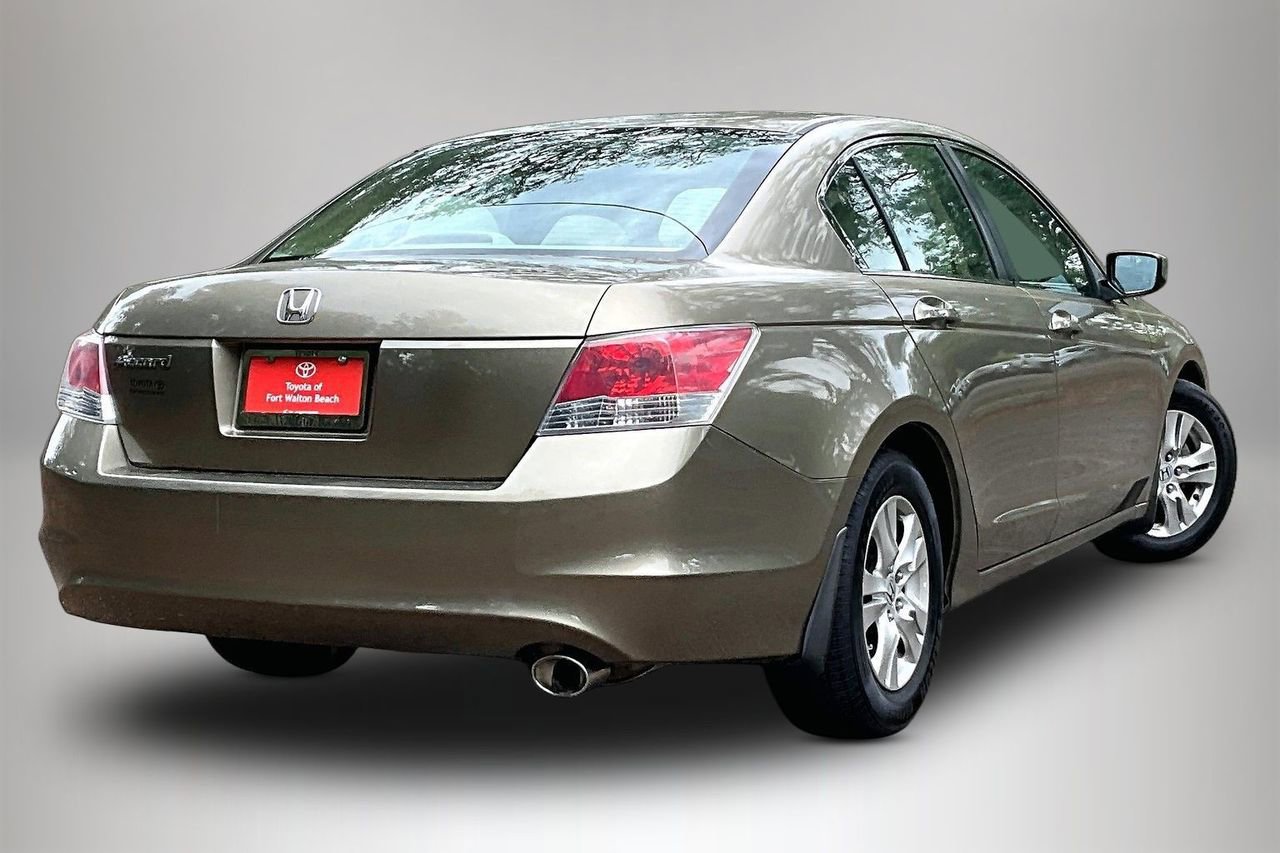 Used 2010 Honda Accord LX-P image 5