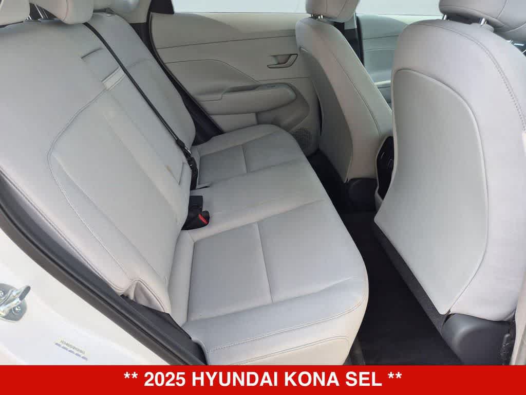 Used 2025 Hyundai Kona SEL FWD image 20